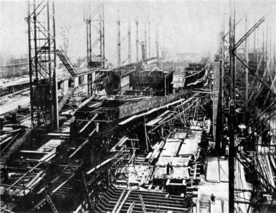 Hiyo under construction at Kawasaki, April 20, 1940 sm.jpg