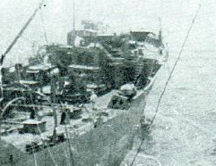 Kawasaki class tanker UNREP, 3-1942 - refueling underway in progress.JPG