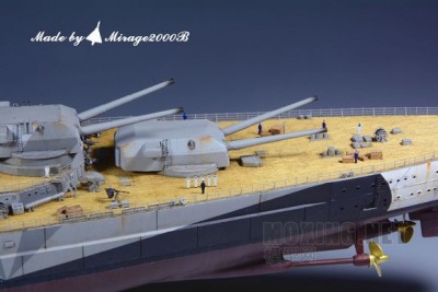1-350 Tirpitz (Tamiya) by Mirage2000B.13.jpg