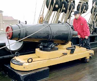 carronade 68 pounder.victory 2.jpg