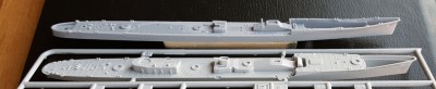 Asashio class hull Hasegawa top, Pitroad bottom.jpg