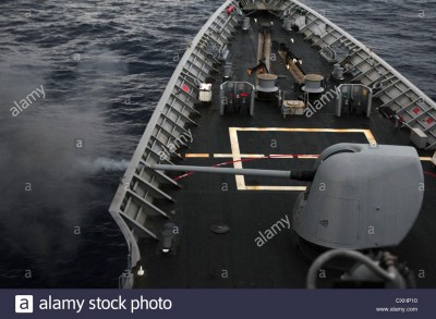 caribbean-sea-sept-22-2012-the-mk-455-inch-lightweight-gun-is-fired-CXHP10.jpg