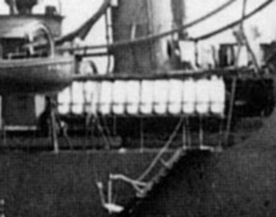 W13 closeup of buoys.jpg