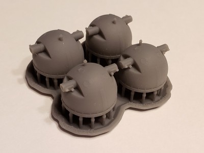Model Monkey 1-200 DKM SL-8 Rangefinders.jpg