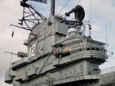 CV-12 2015 uss_hornet_roy_thomas_09.JPG