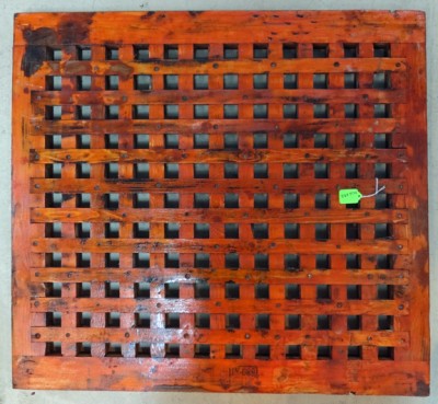 A hatch grate.jpg