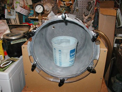 vacuum/pressure chamber for casting parts.. :)