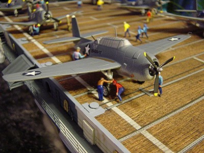 DSC02945.JPG (265.23 KiB) Viewed 4876 times One of the torpedo bombers, TBF Avengers. Again, I added a few small details to the planes.