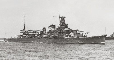 19411100 Furutaka stbd_m.jpg