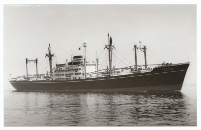 M.V. Hamburg Maru (v), � Schiffsfotos Jansen.
