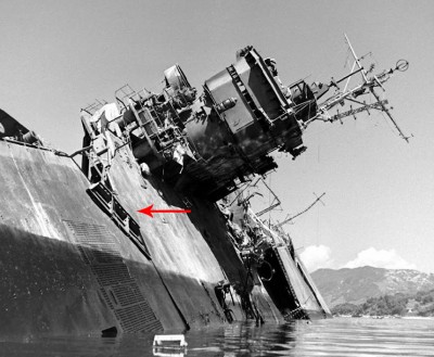 Amagi postwar main battery cutout flaps for flight deck.jpg