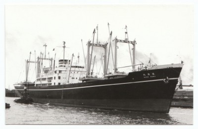 M.V. Sado Maru (iii), � Wolfgang Fuchs.