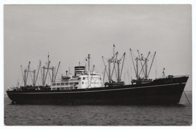 M.V. Sanuki Maru (iii), � A. Duncan.