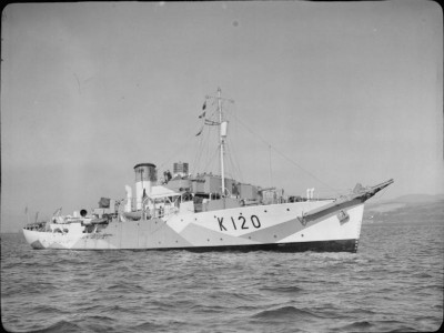 HMS_Borage_FL2711.jpg