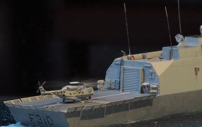 P6173285 cr.jpg
