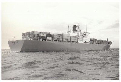 M.V. Verrazano Bridge (i), � Kawasaki Kisen Kaisha.