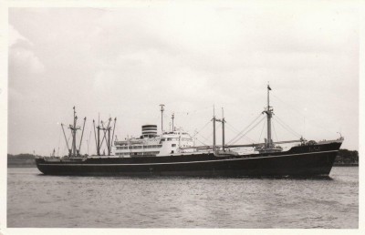 M.V. Aizu Maru (i), � F. W. Hawks.