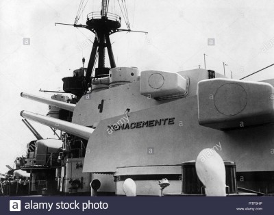 italian-cruiser-zara-1931-RTF9HP.jpg