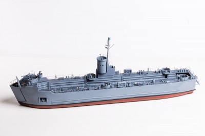 LSM Hull color 5N8A0077.jpg