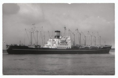 M.V. Iyo Maru 2.......jpg