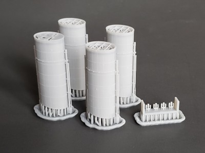 Model Monkey 1-400 Titanic Funnels a.jpg