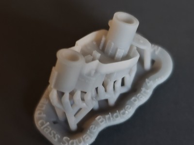 Model Monkey 1-700 Cleveland class (USS Miami CL-89) Square Bridge 1944 b.jpg