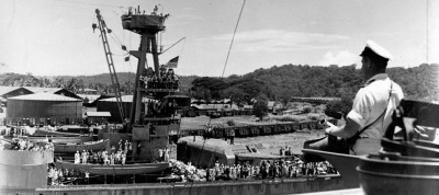 USS Houston from USS Marablehead-1942.jpg