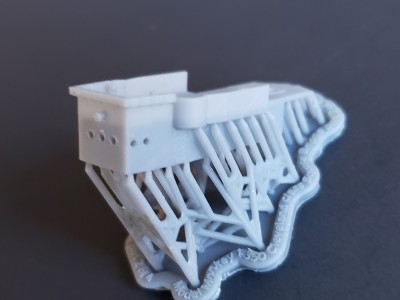 Model Monkey 1-350 Cleveland class Square-bridge (Miami) e.jpg