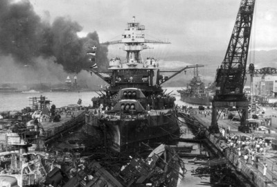 BB38 1941-12-07 80G19943 BB-38 in drydock cropped small.jpg