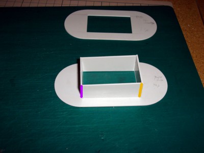 the purple line and yellow line is to show how this part have an elevation in the end of funnel near the hook