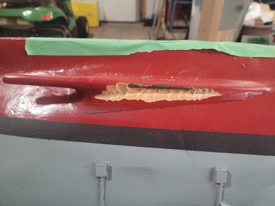 So I switched to the Stbd shaft, and had a go. The chisel makes short work of it.