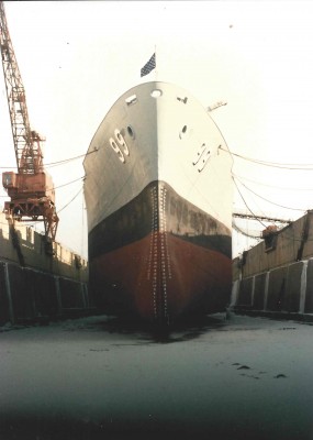 CANISTEO Shipyard Bayonne winter 1984-85.jpg