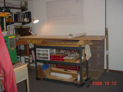 The operating Table, behind is the Plan Board.