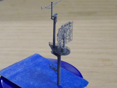 The foremast painted and the SK radar installed.