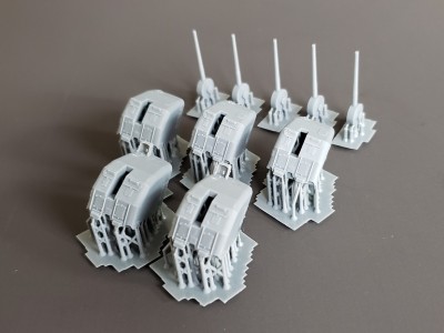Model Monkey 1-200 Fletcher-class 5in38 Mounts Round Bridge early a.jpg