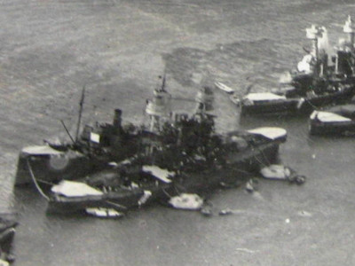 PearlHarborFamousPicture-Supercrop2.jpg