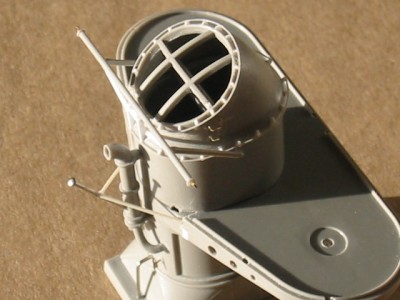View of the aft stack showing various modifications and additions.  The flag pole is a sewing pin and the cleat for the flag lines is a cut down piece of PE shaped like a "T".