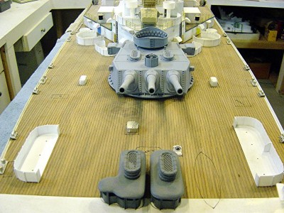 Aft view here looking fwd. showing the cast metal deck fittings I have added. From Bluejacket Shipcrafters.