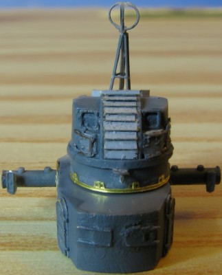 Mogami83 - main gun director plus range finder before final airbrushing