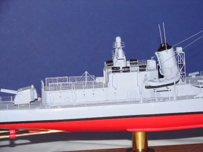 Hoses on superstructure