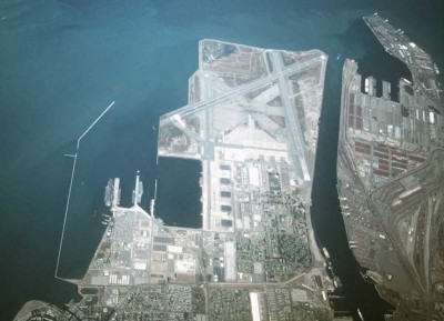 NAS Alameda 198501.jpg