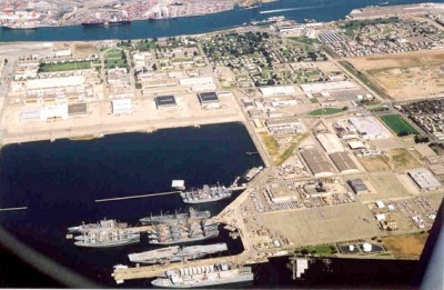 NAS Alameda 2004.jpg