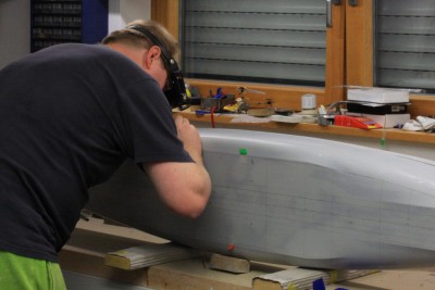 Ship builder at work: fine tuning with echappement files.