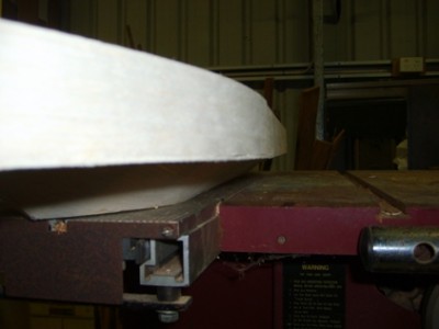 edge of hull showing profile.JPG