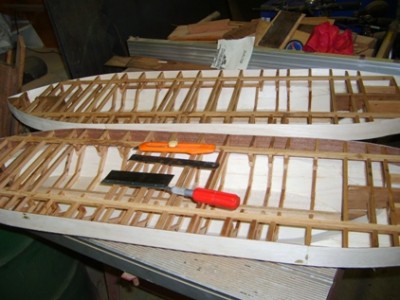 The hulls with the bulkhead frames and the basic tools.JPG