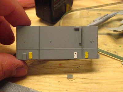 colors are accurate to pictures of the ship