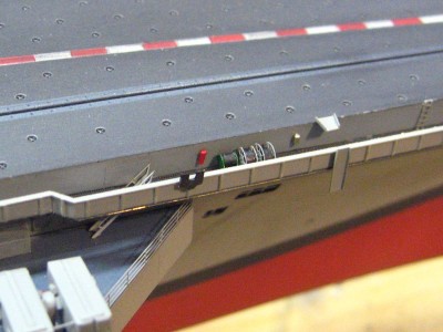 there should be one more large cable reel here, but it flew out of my tweezers never to be seen again!