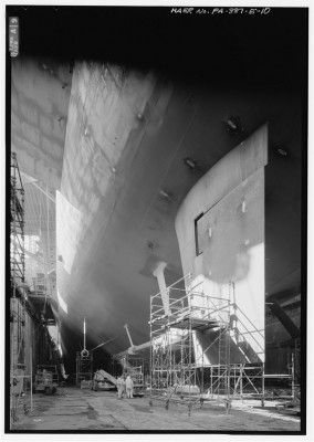 VIEW SOUTH-SOUTHEAST IN DRYDOCK SHOWING STERN OF JFK.jpg