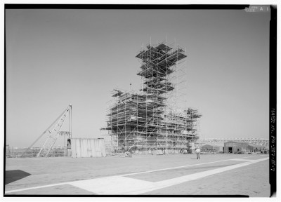 VIEW NORTHWEST OF 'ISLAND' (TOWER OR SUPERSTRUCTURE) ON THE DECK OF THE AIRCRAFT CARRIER JOHN F. KENNEDY. WHEN THE PHOTOGRAPH WAS TAKEN IN SEPTEMBER 1994.jpg