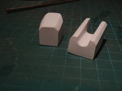 the bottom of the 4.1,cannot be beveled untill it comes out of the mould.it would not leave a big enough opening in the mould